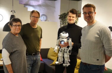 Ann-Sofi Röj-Lindberg, Mats Braskén, Mattias Wingren, Sören Andersson och roboten NAO